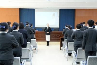 濟陽區行政審批服務局開展政務人員服務規范化禮儀培訓，提升政務服務水平